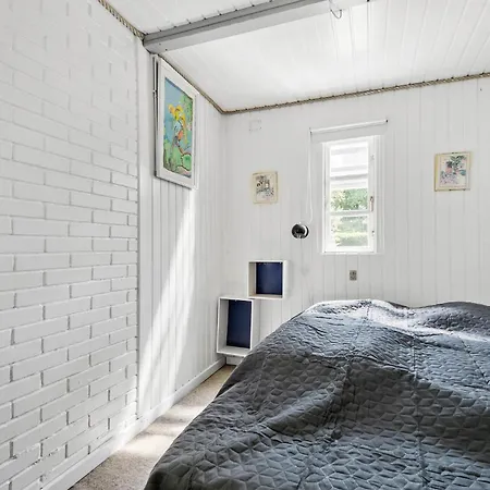 4 Bedroom Gorgeous In Hemmet