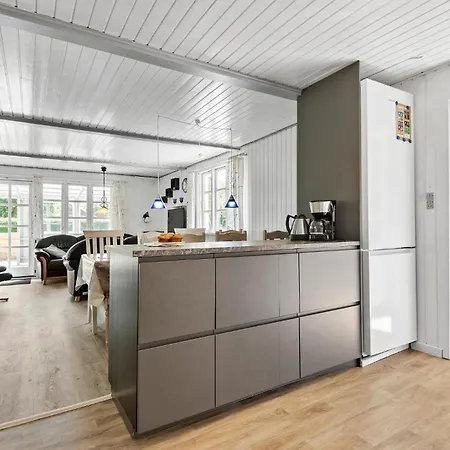 Semesterbostad 4 Bedroom Gorgeous In *