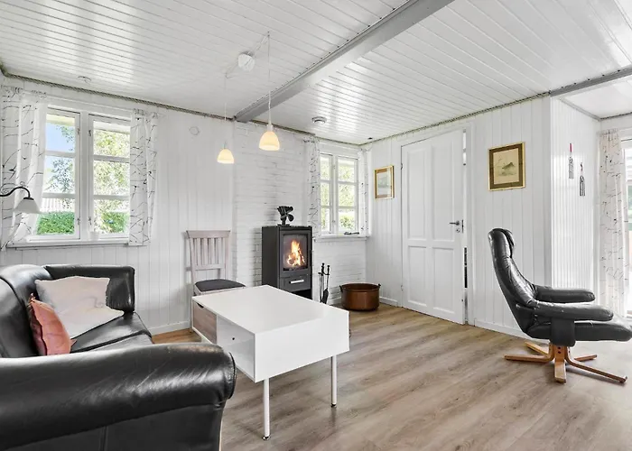 4 Bedroom Gorgeous In Hemmet